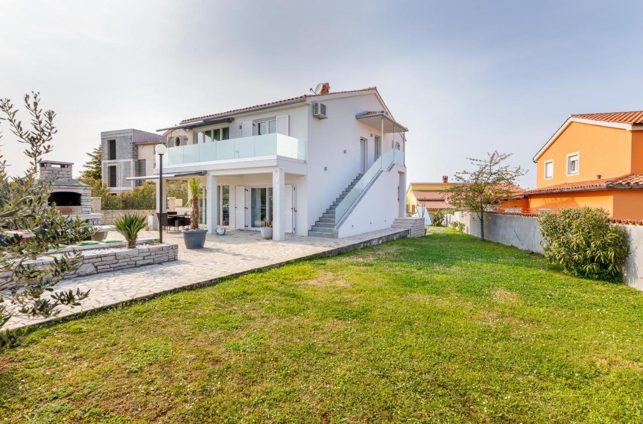 Apartment Miki Vinkuran