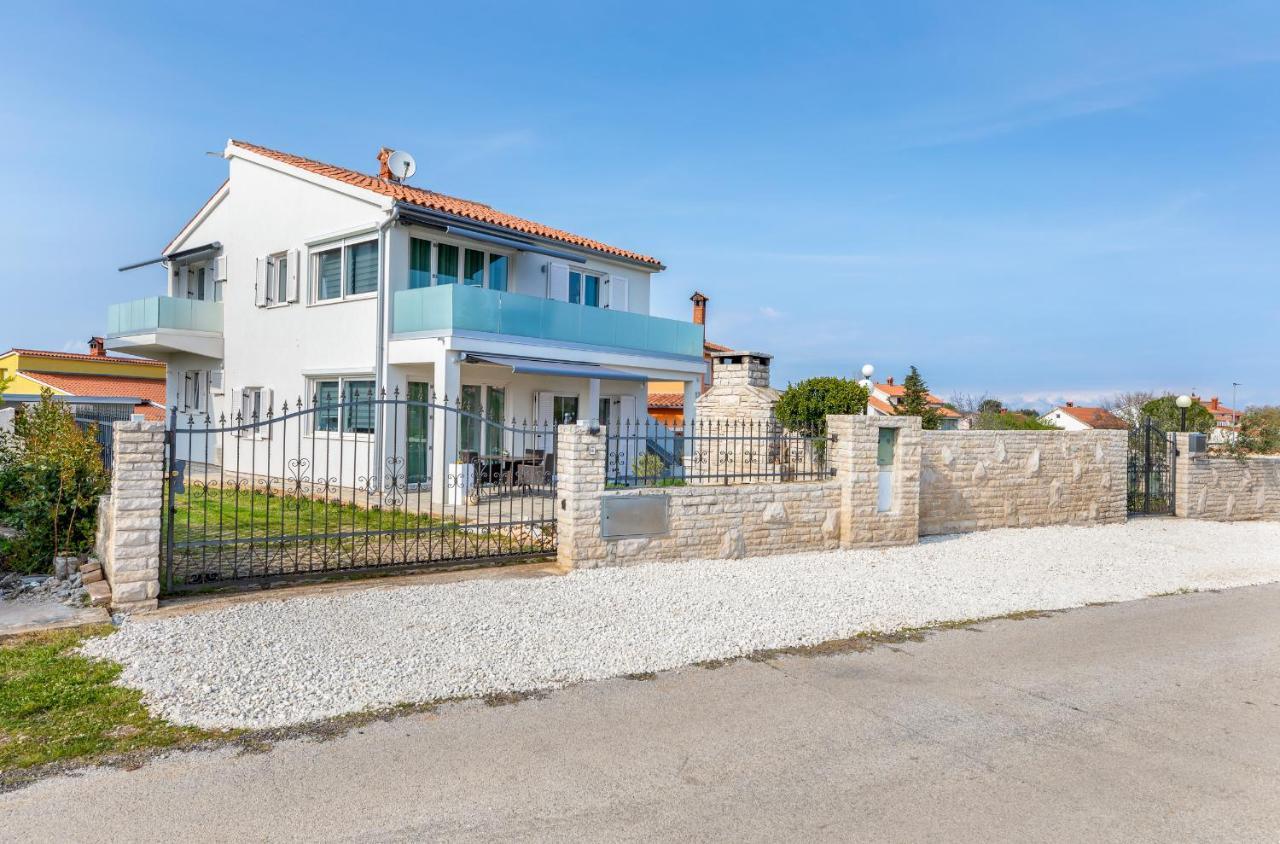 Apartament Miki