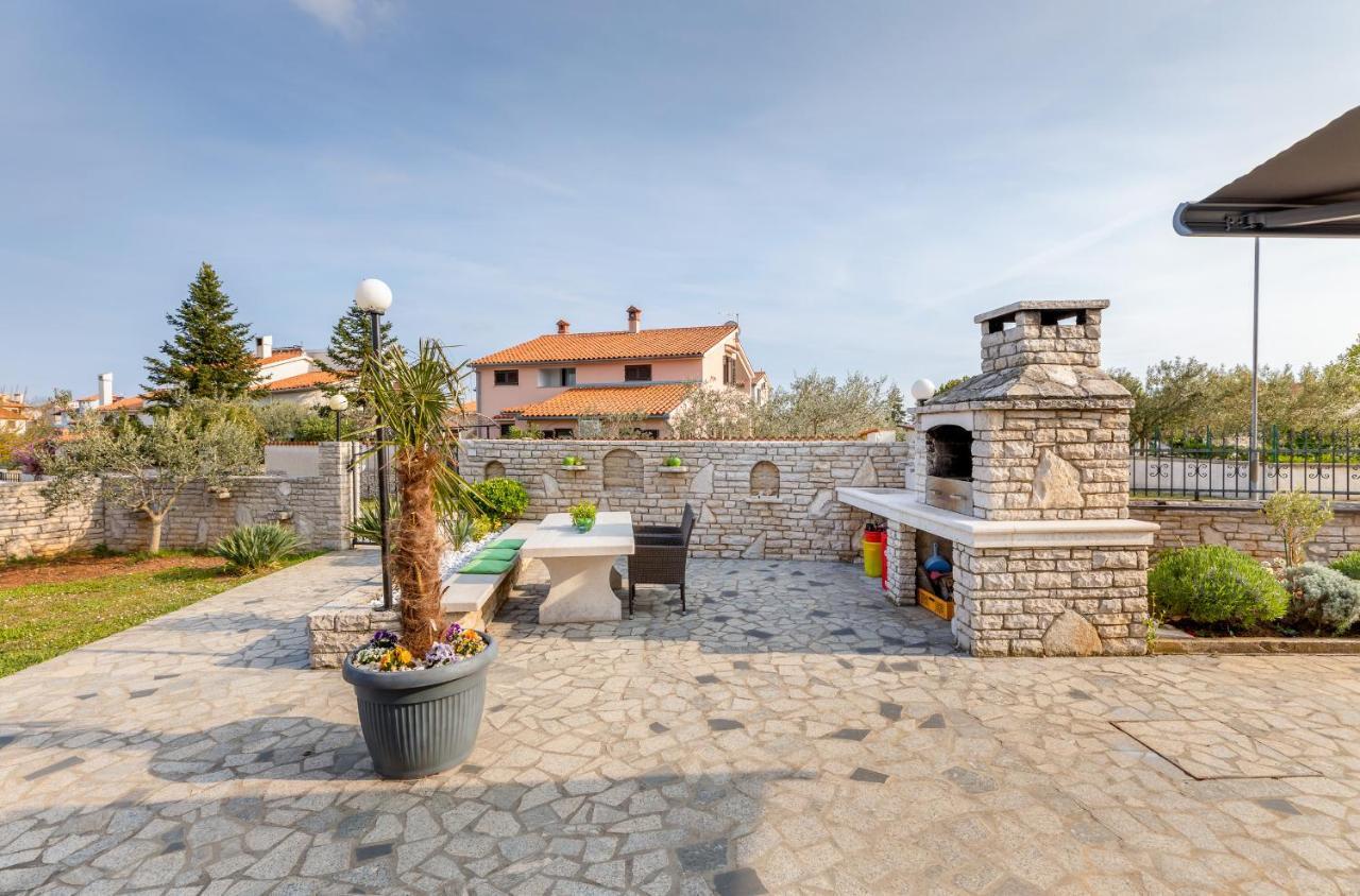 Miki Apartament Vinkuran
